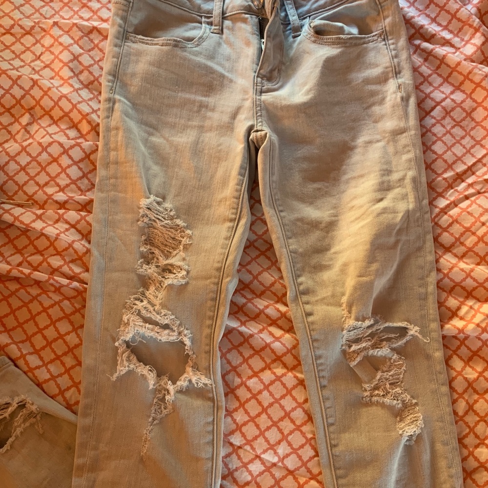Light wash American Eagle jeggings
